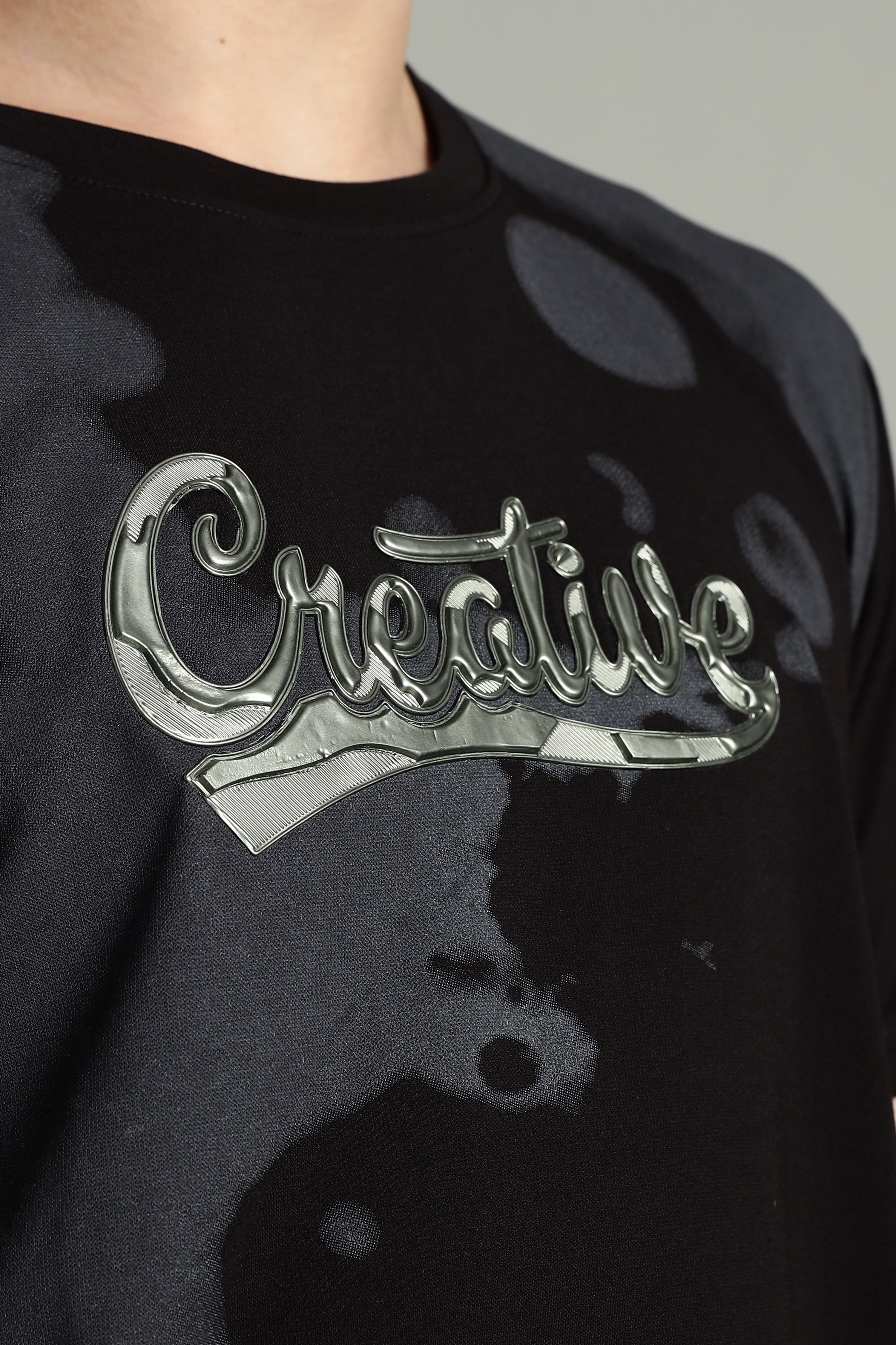 Smoke H/S Creative Metallic Print Partywear T-Shirt for Men